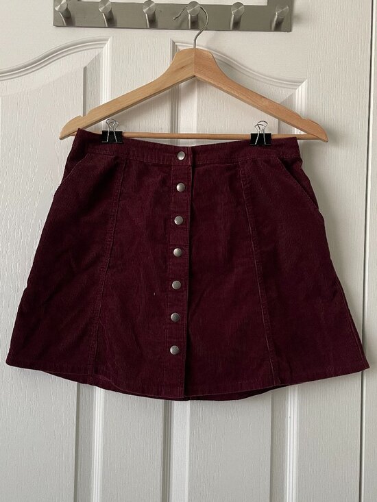 Abercrombie & Fitch Dresses & Skirts - Abercrombie Fitch Corduroy Button Front A Line Mini Skirt  Size 4
